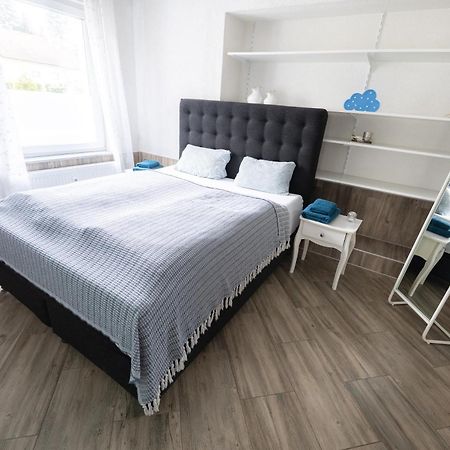 Gemuetliches Apartment In Neuwied Eksteriør bilde