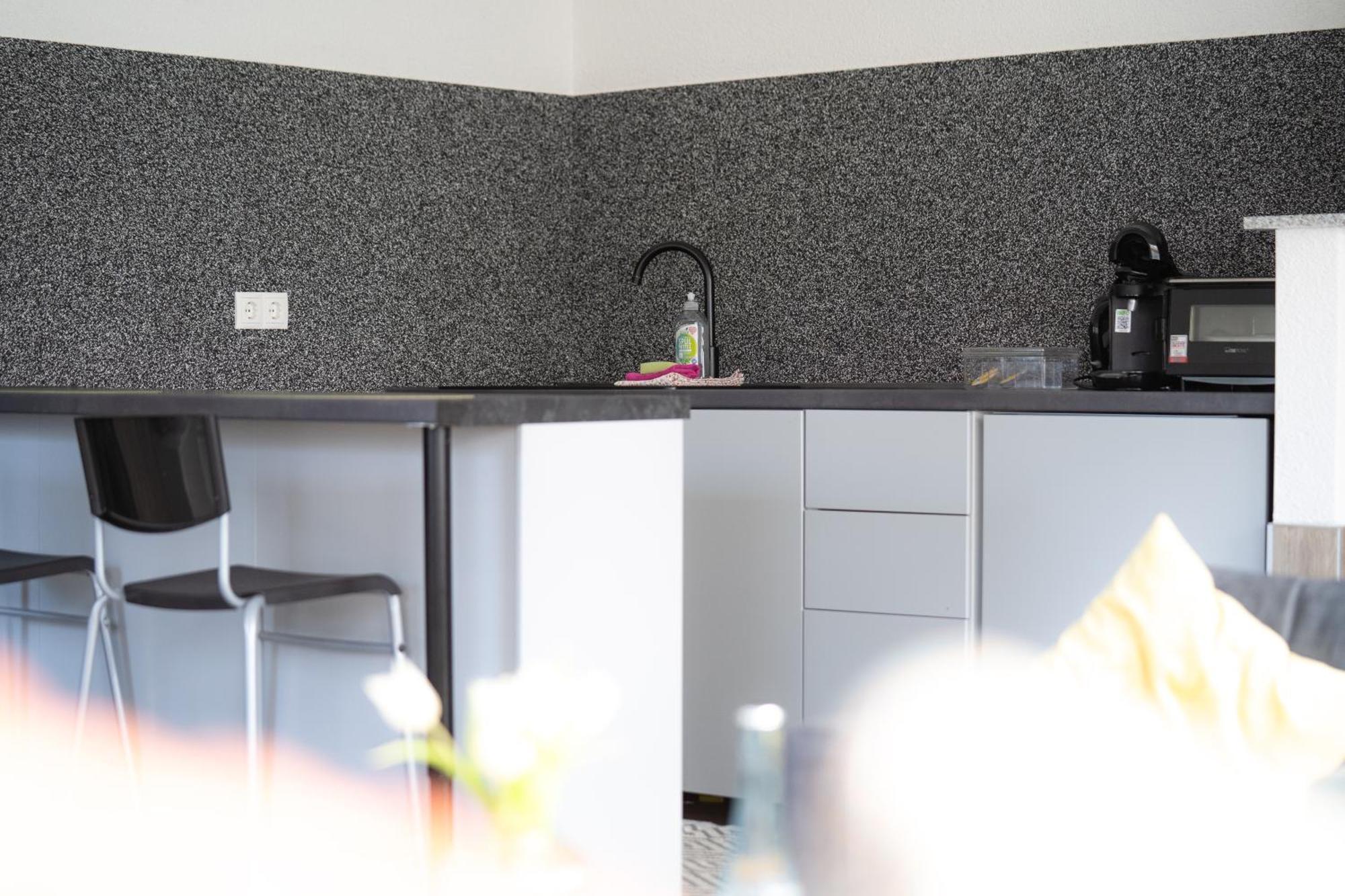 Gemuetliches Apartment In Neuwied Eksteriør bilde